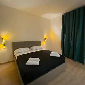  Bed & Breakfast Maison Dante