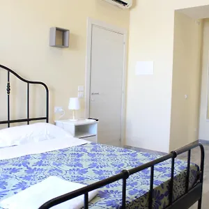 Apartament Elena House, Neapol